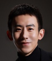 赵松 照片