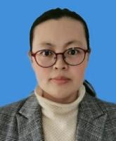 卢霞 照片