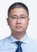 刘云 照片