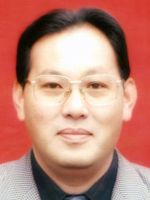 李实明 照片