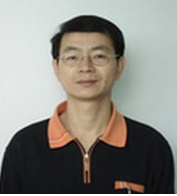 李岩 照片
