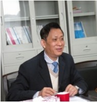 孙万邦 照片