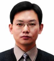 崔庆安 照片