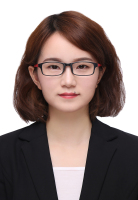 陈梅 照片