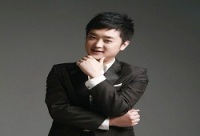 陈亮 照片