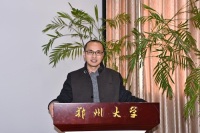 刘涛 照片