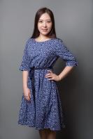 刘莹 照片