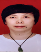 梁宝君 照片