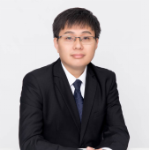 李明宇 照片