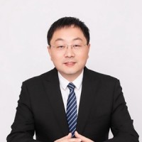 李磊 照片