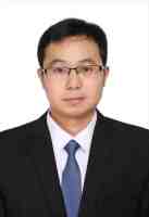 薛坤坤 照片