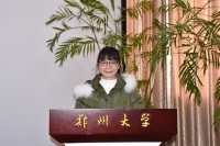 杨芳芳 照片