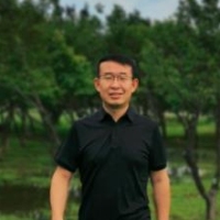 严冬 照片