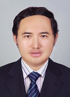 邓云 照片