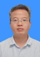 冯学超 照片