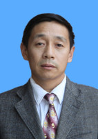 何培新 照片
