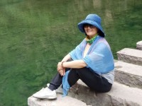 李亚东 照片
