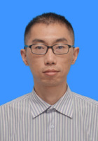 李强 照片