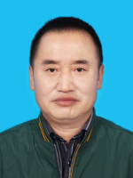 崔立明 照片