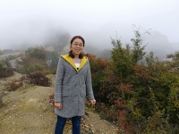 余述燕 照片