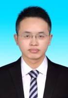 杨伟 照片