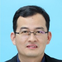 张永辉 照片