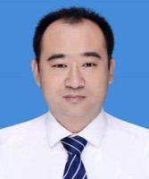 谷东伟 照片