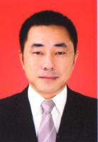 金镇君 照片