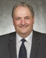 Dearden, David V. 照片