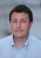 Nowicky, Alexander 照片