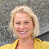Greer, Julia R. 照片