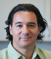 Espinoza, Robert E 照片