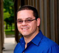 Crespo-Hernández, Carlos E. 照片