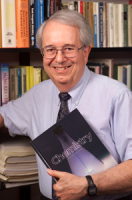 Fay, Robert C. 照片