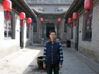 杜实 照片