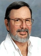 Louda, J. William 照片