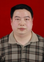 李志华 照片