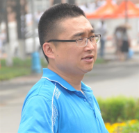 刘俊峰 照片