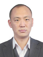 李奇 照片