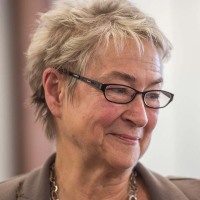 Ketterson, Ellen D. 照片