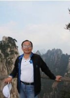 陆向阳 照片