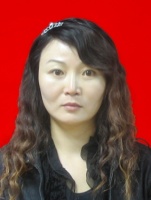 严铭铭 照片