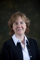 Hines, Jennifer V. 照片