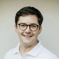 Knowles, Robert R. 照片