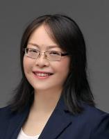何陨 照片
