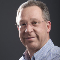 Bennett, Brian M 照片
