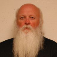 MacKenzie, Leslie W 照片