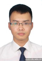 黄林 照片