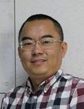 邱爱东 照片