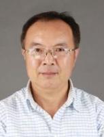 邱雄 照片
